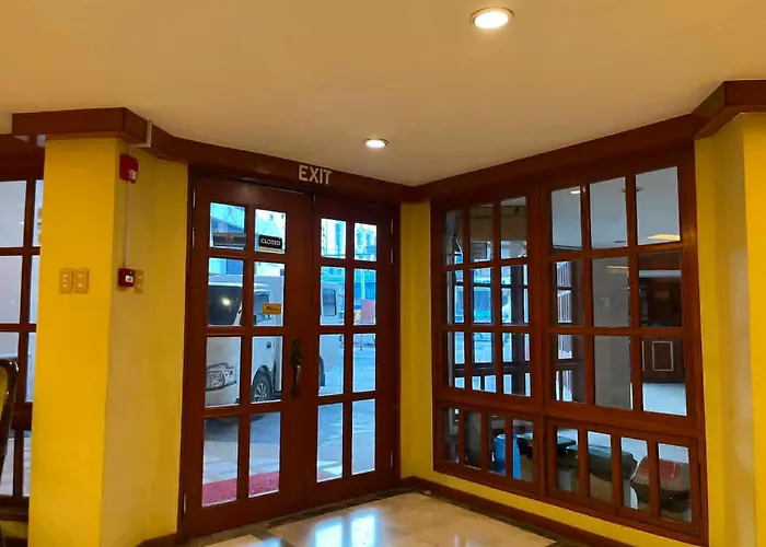 Сity center hotels Manor